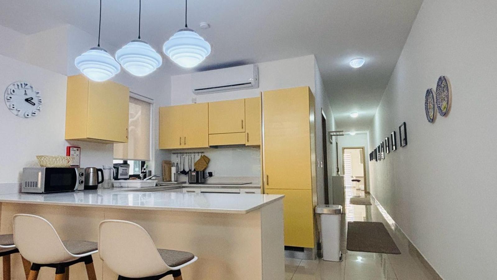 Belmonte Heights - Luxury 3 Bedroom Apartment Слима Екстериор снимка